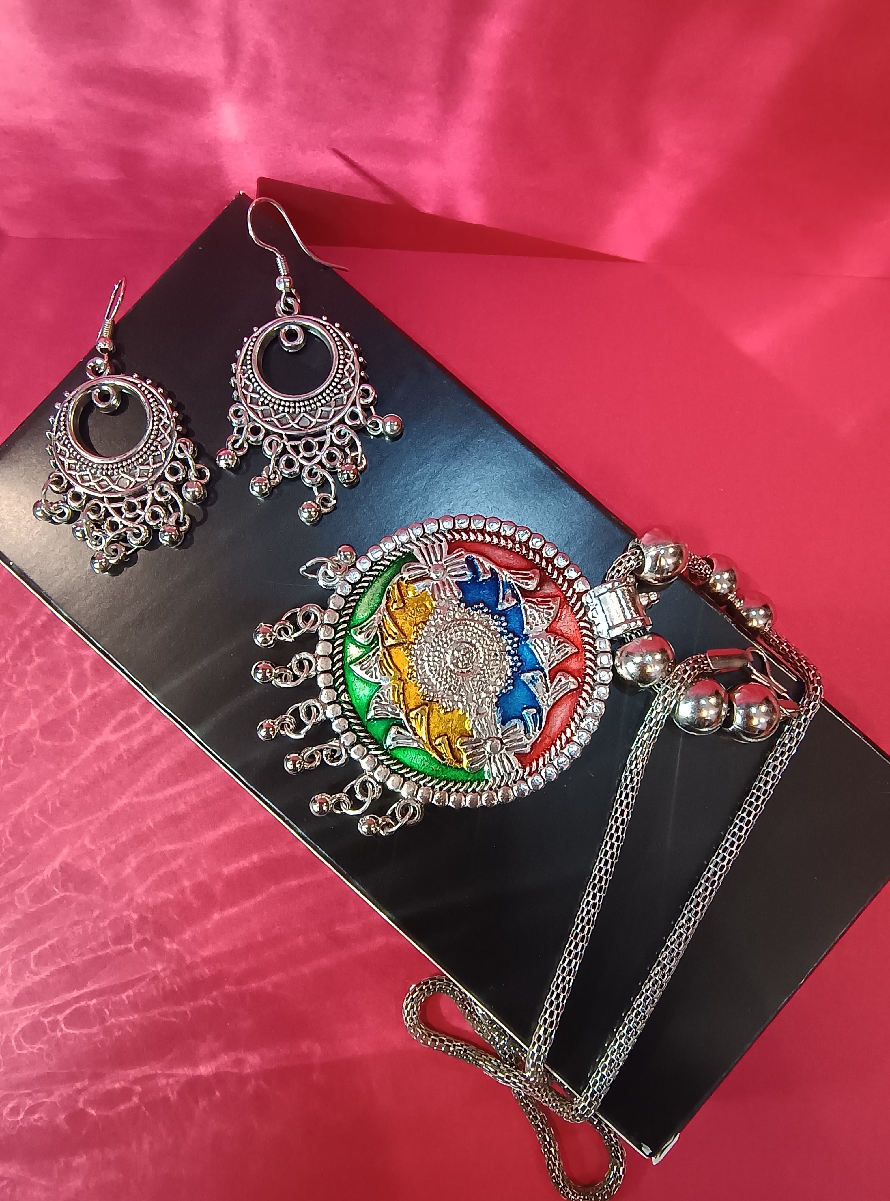 Mayantiie Oxidised Silver Necklace Jewellery Set