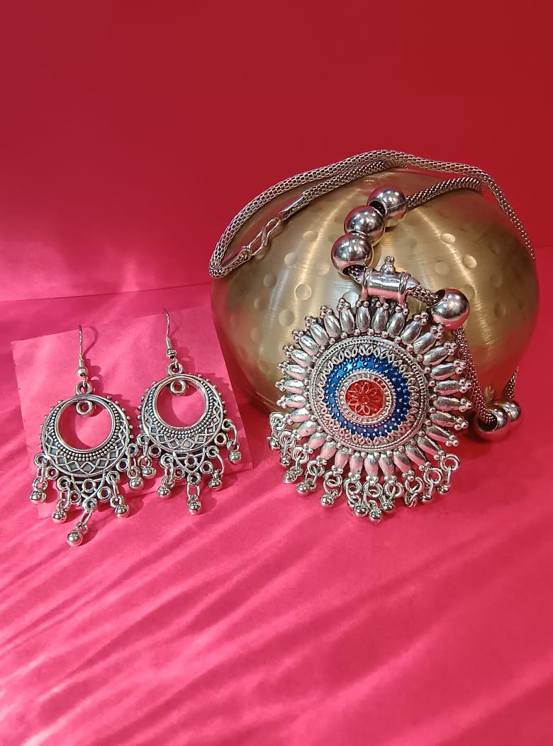 Mayantiie Oxidised Silver Necklace Jewellery Set