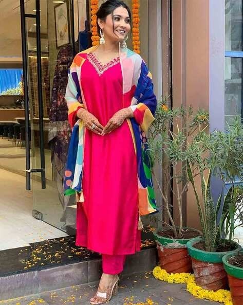 Charming Pink Viscose Rayon Kurta Set with Printed Dupatta