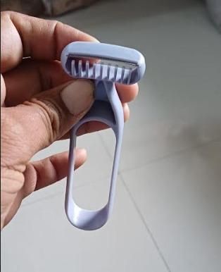 Facial & Body Hair Trimmer – Precision Grooming Tool for Men & Women