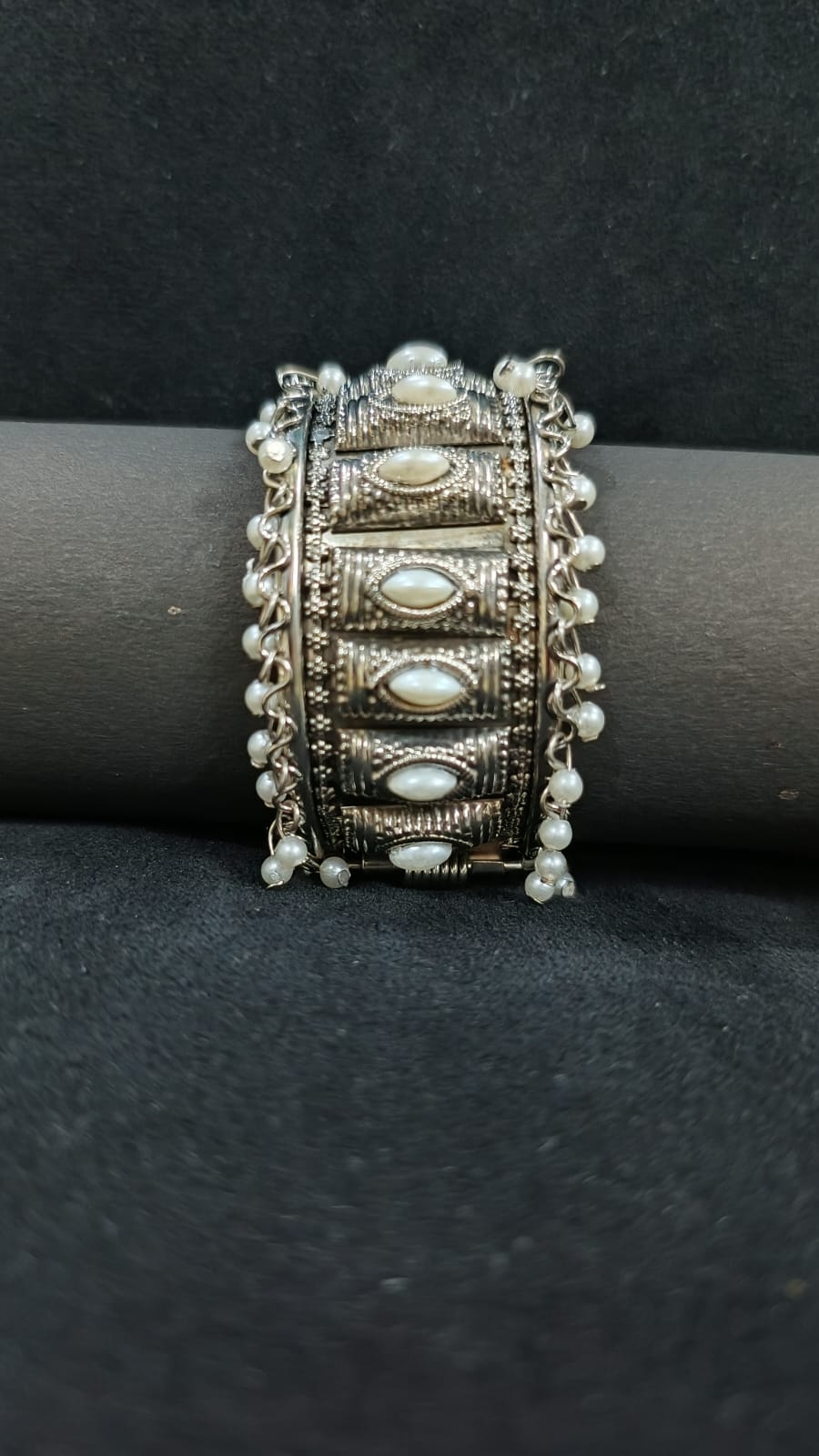 Mayantiie Oxidized Silver Jewelry Set – Pendant, Earrings &amp; Bracelet Combo
